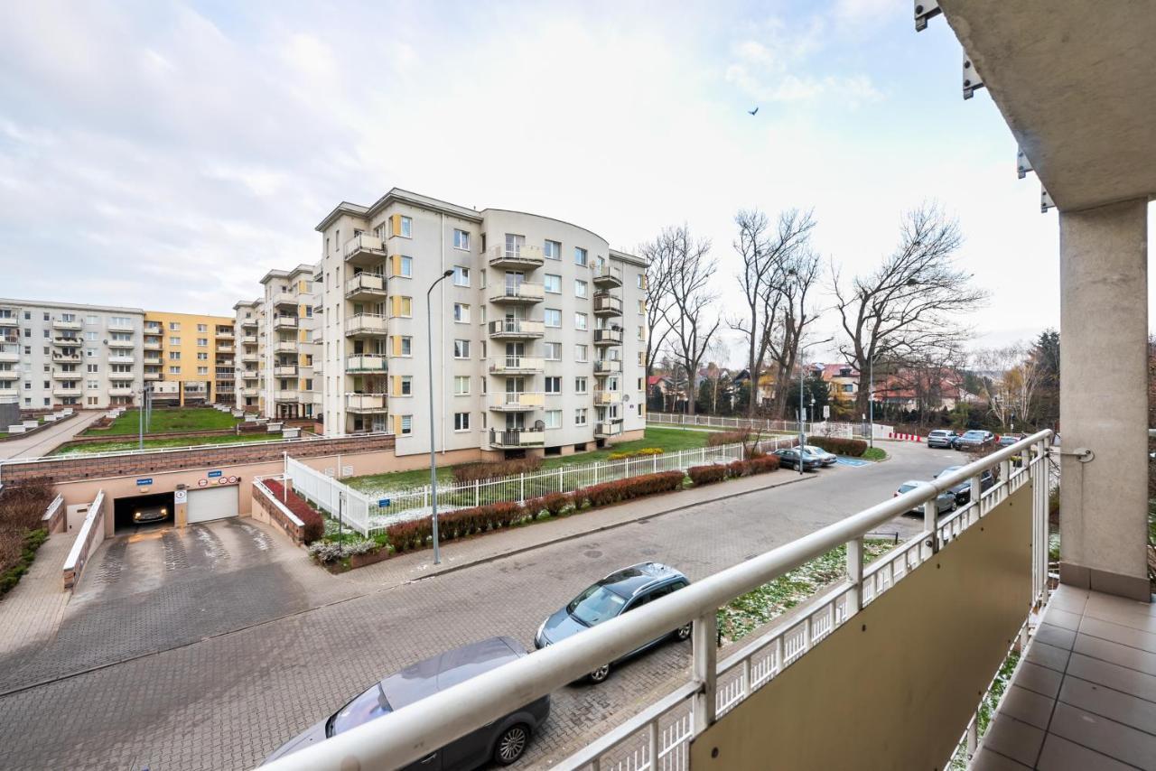 Butas Metro Kondratowicza Velvet *